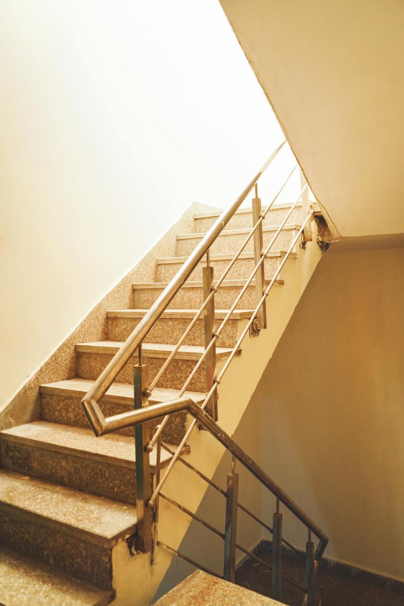 Hotel Krishna Palace - Sant Nagar New Delhi